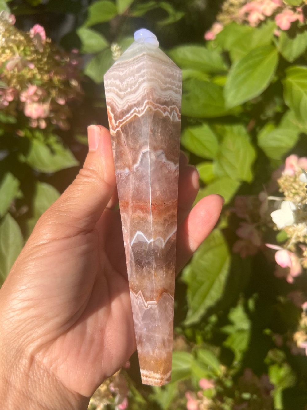 Amethyst (5) lace agate want with stand | Crystal